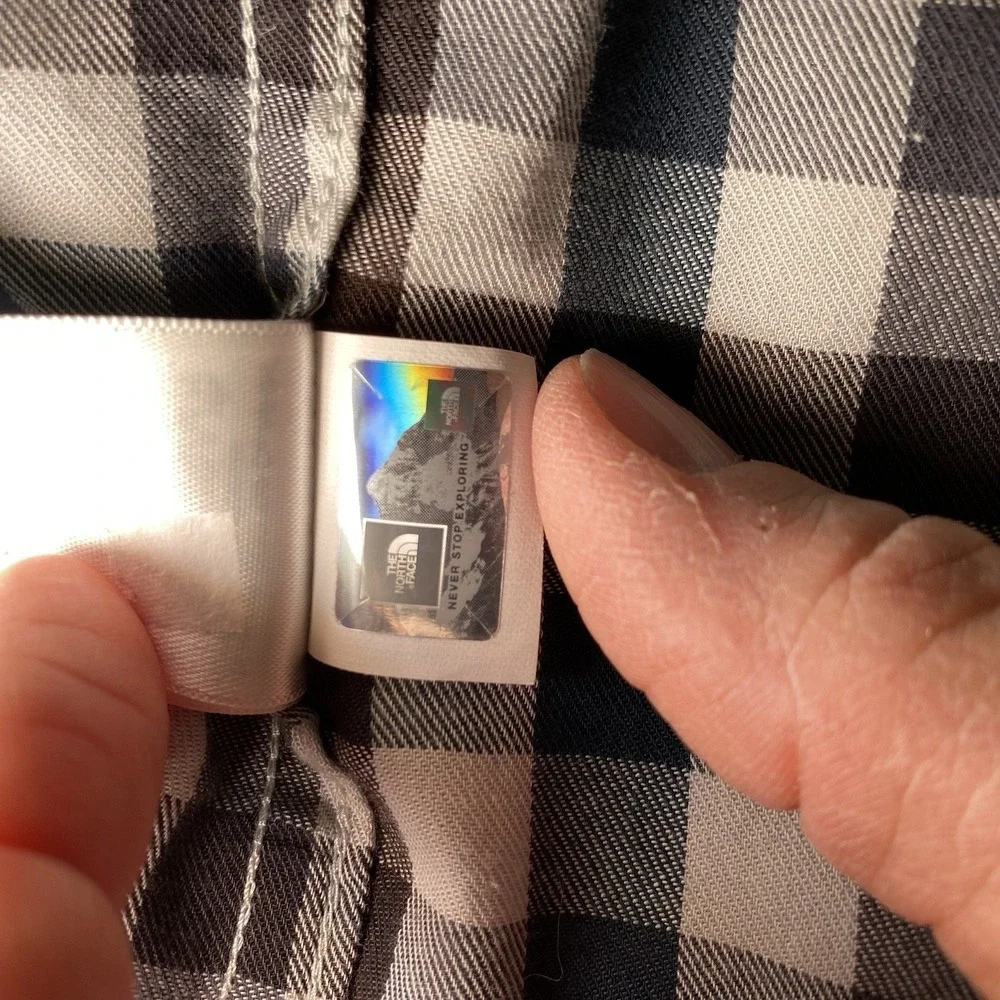 The North Face Button Down Shirt‎ Mens XL Plaid Blue Brown Outdoor